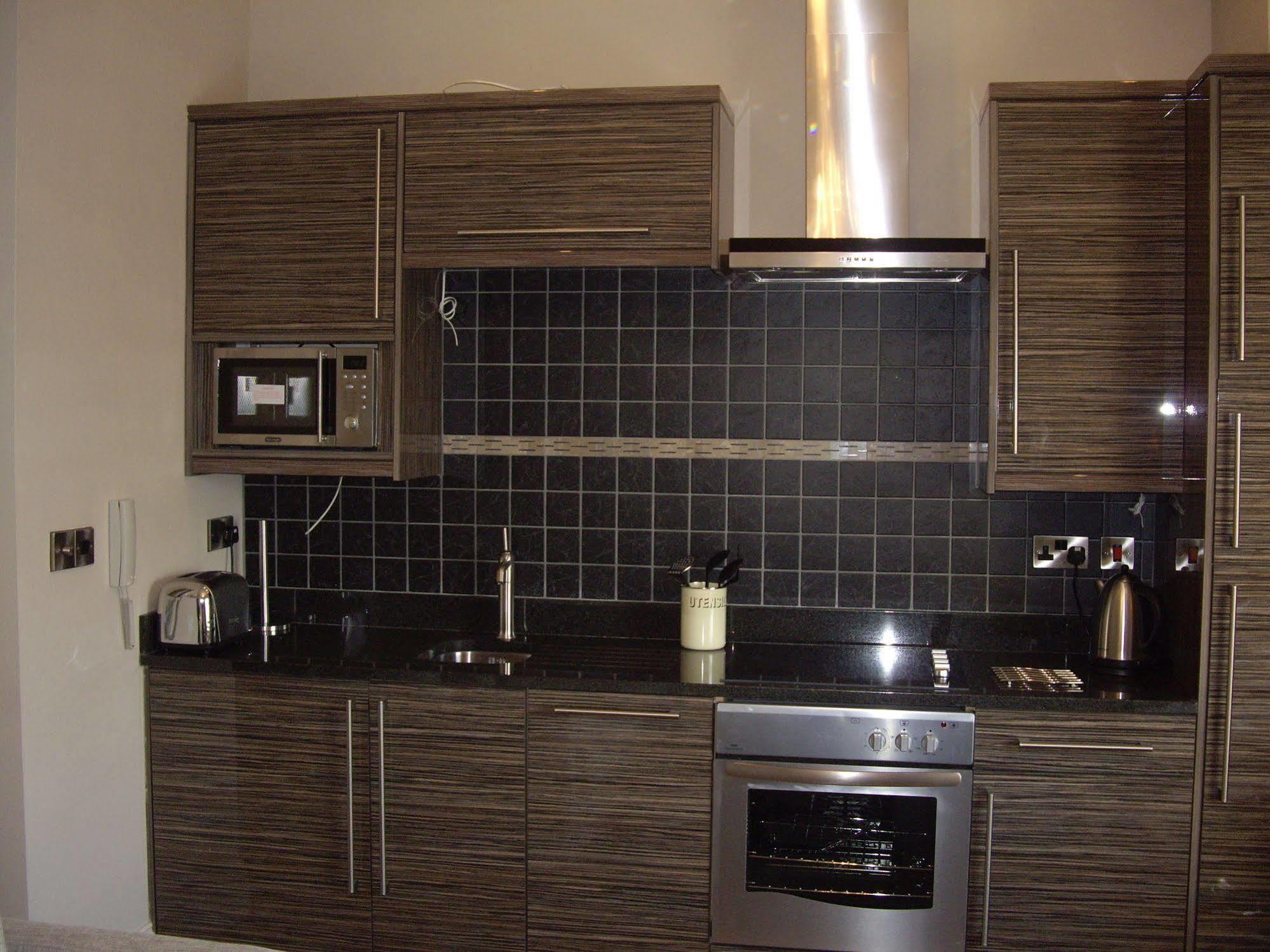 Portland Apartments เชลเทนแฮม ภายนอก รูปภาพ